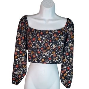 Liberty Love Juniors Crop Off Shoulder Shirt Size Large Black Floral Open Back